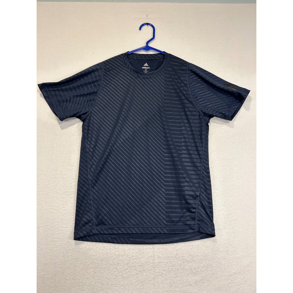 Adidas FreeLift Climalite Mens Training Shirt Navy Blue Striped DY1720 Small